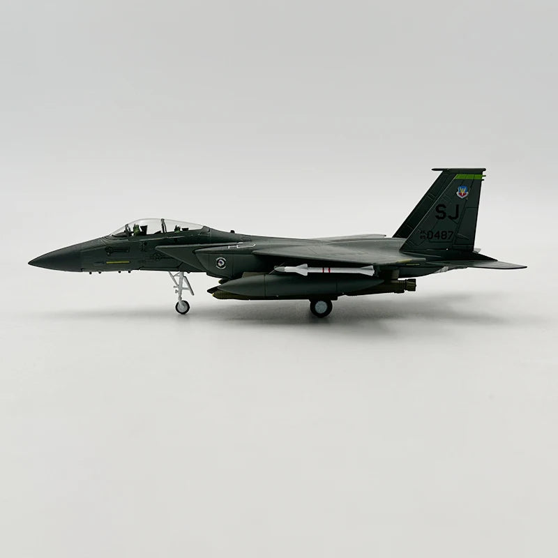 F15 Strike Eagle Fighter USAF - SJ (Dark Grey) - 1/100 Scale