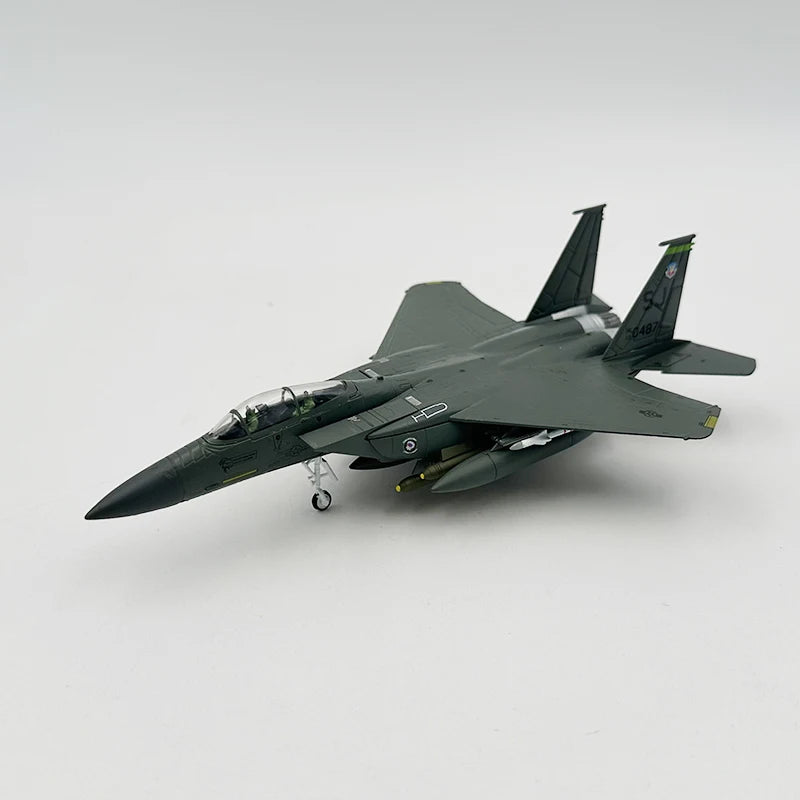 F15 Strike Eagle Fighter USAF - SJ (Dark Grey) - 1/100 Scale