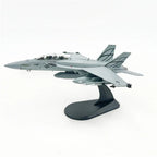 F/A-18 Super Hornet - 1/100