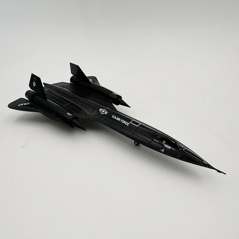 SR-71 Blackbird - 1/144